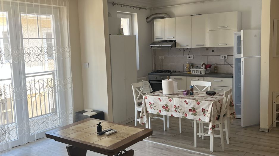 Apartament 3 camere de închiriat | Braytim | Mobilat și utilat | Clădi - Poză 1