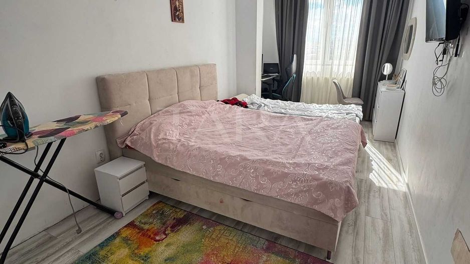 Apartament mobilat și utilat – 70 mp, 2 băi, parcare inclusă. - Poză 5