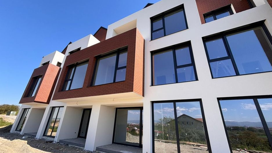 Casa in Sibiu, 137 mp utili, concept modern, priveliste deosebita - Poză 3