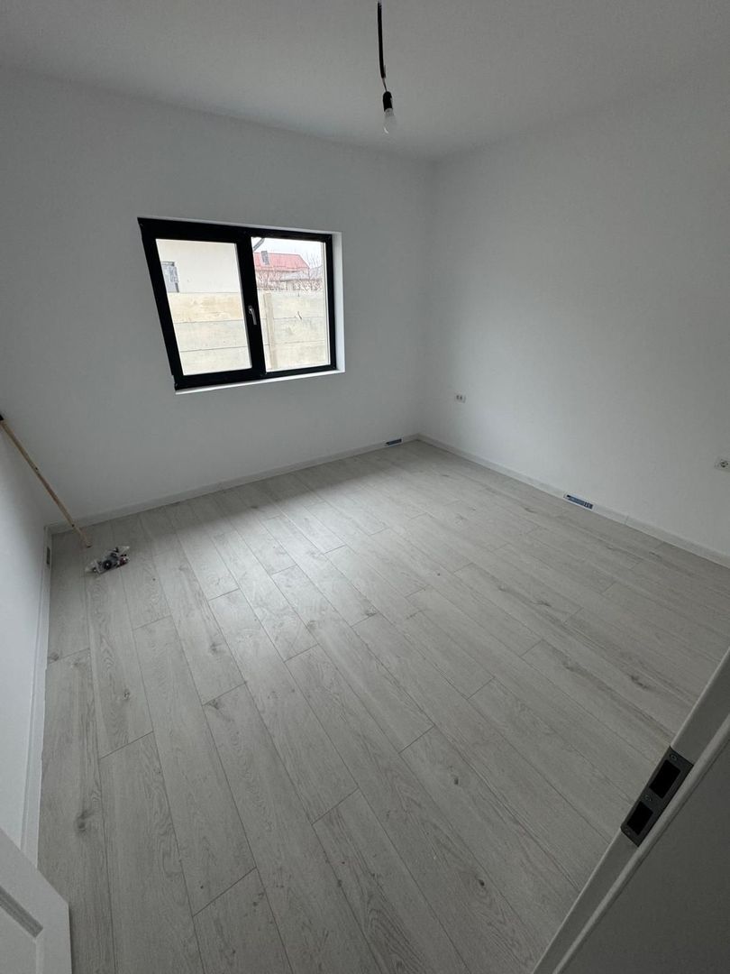 CASE INDIVIDUALE, INCALZIRE PARDOSEALA, TEREN 400 MP, COMISION 0% - Poză 14