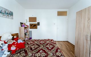 În Micălaca apartament cu 2 camere - Poză 4