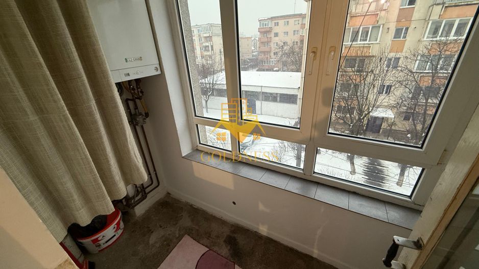 2 camere decomandate, balcon Zona Intre Lacuri, Iulius Mall, Fsega - Poză 12