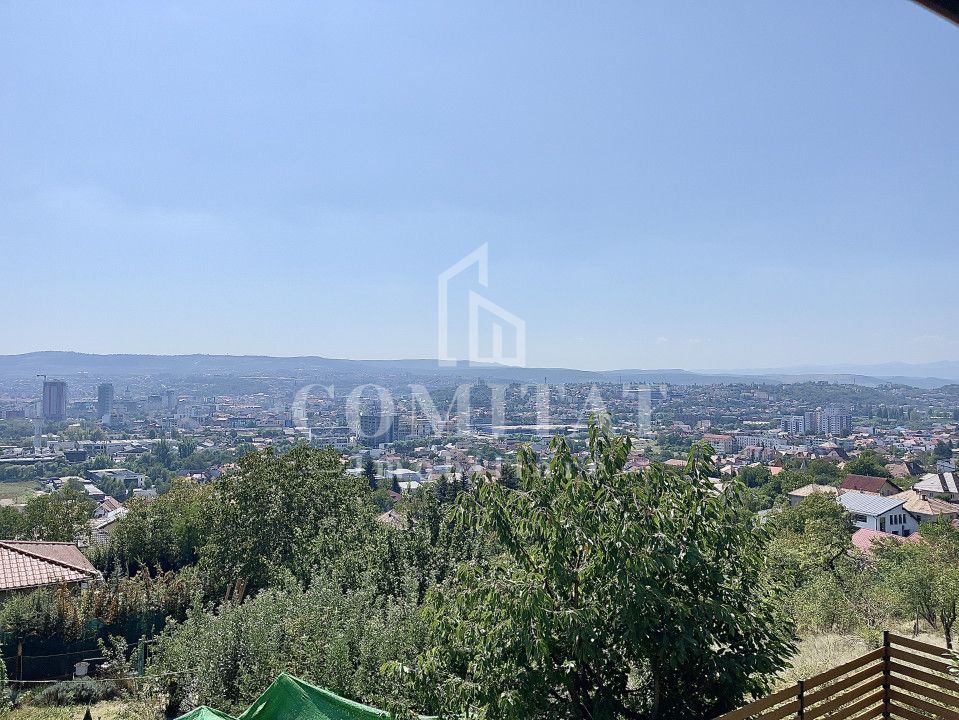 Casă individuală cu panoramă cartier Dambul Rotund - Poză 14