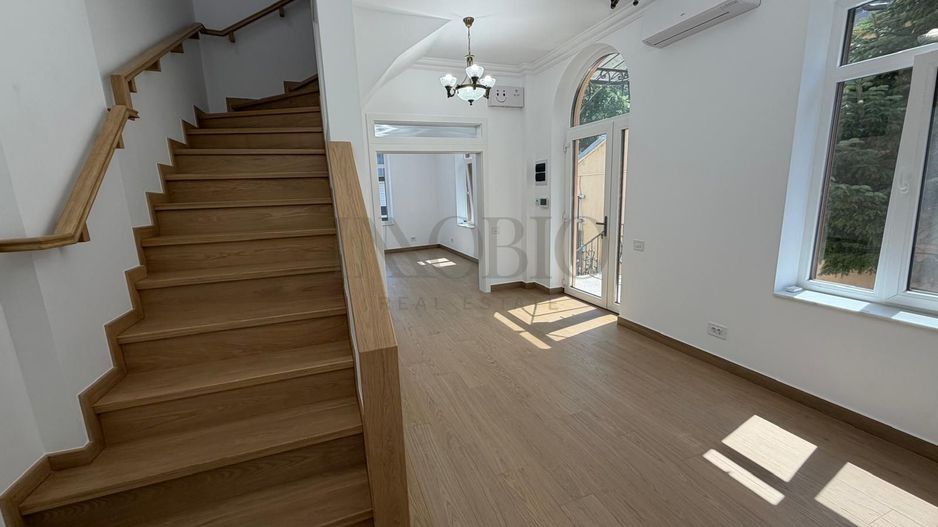 Casa/Vila 5 camere | Prima închiriere | 120 mp2 | Piața Victoriei - Poză 2