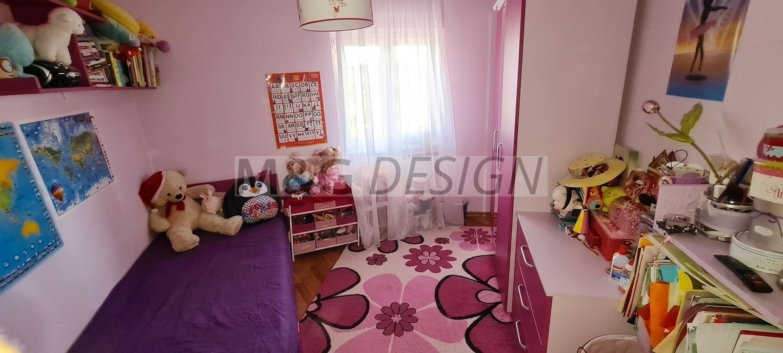 4 camere  etaj 1 zona Turist-Sagului - Poză 5