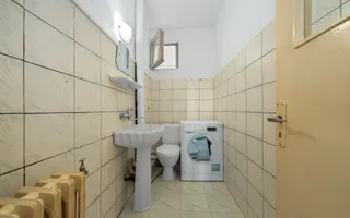 Apartament 3 camere + 2 băi IEFTIN: 700 €/mp - Poză 12