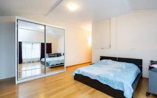 Vilă premium 11 camere | Dămăroaia | saună | fitness | teren 1.000mp - Poză 12