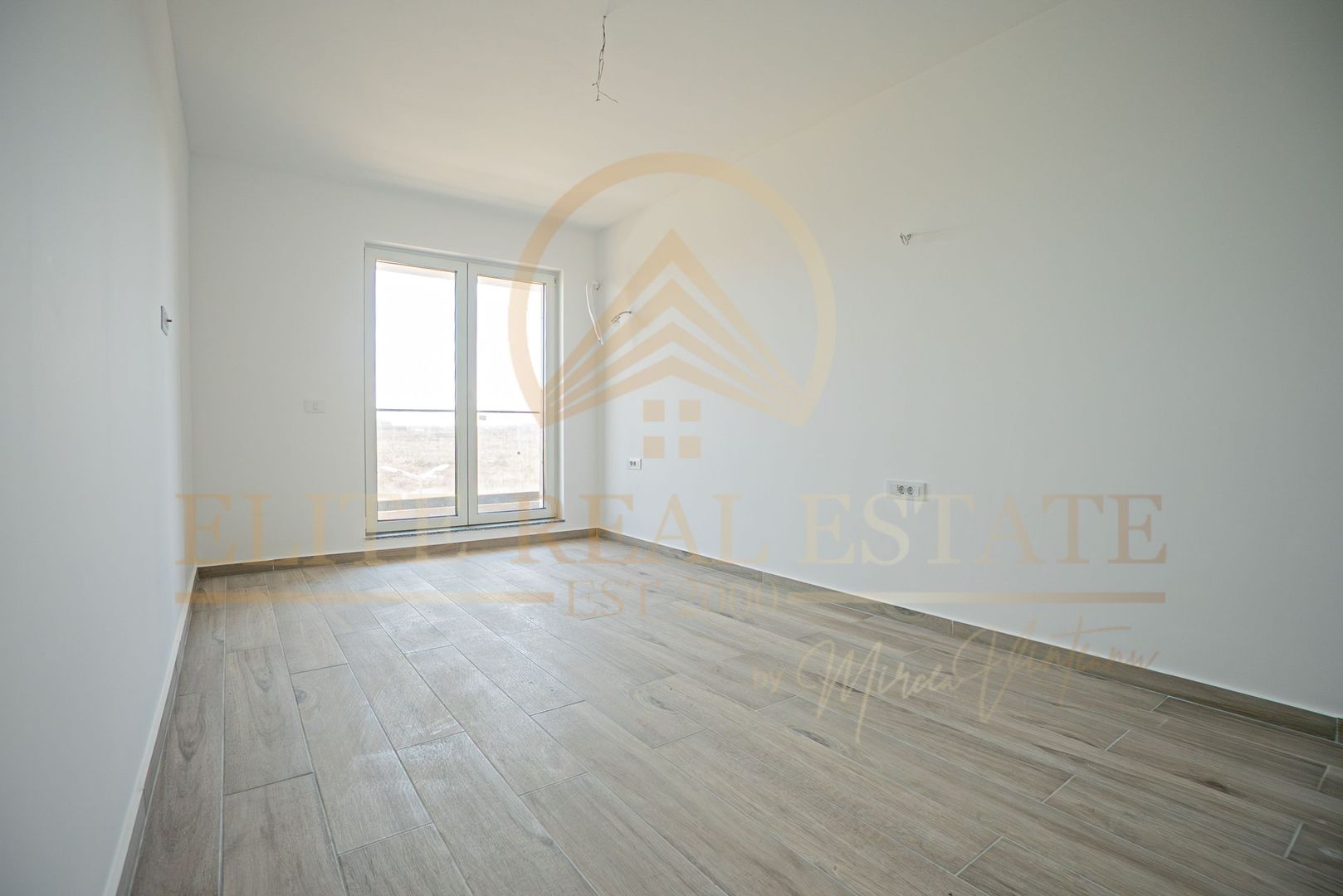 Aartament 3 camere - Bucatarie Separata - Parcare Inclusa - Poză 15