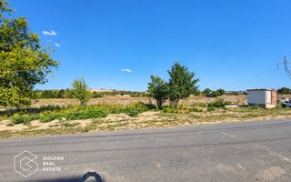 Teren Intravilan, 7000 mp, oras Lipova - Poză 1