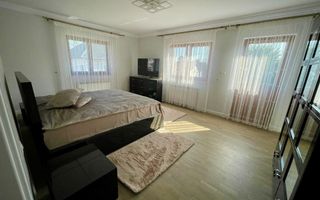 VILĂ SPAȚIOASĂ 360 MP | 8 camere - Poză 2