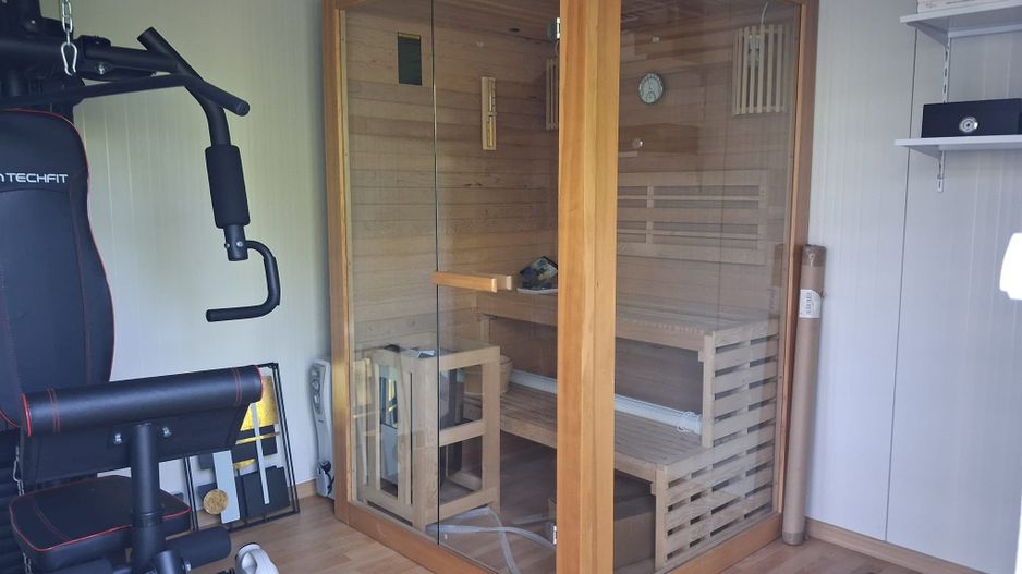 Proprietate exclusivista || A FRAME si CURTE 1425 MP +PISCINA || GRADISTEA IF - Poză 16