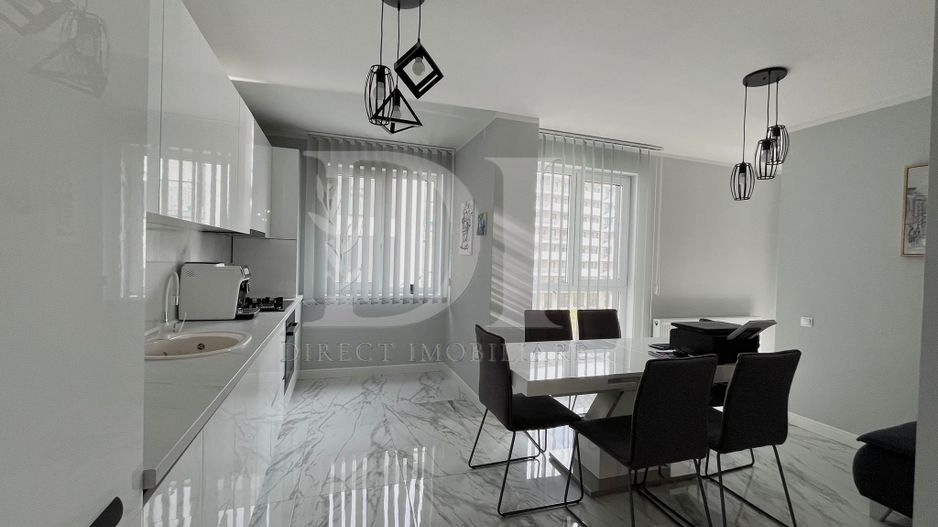 Apartament etaj intermediar | Zona Eroilor | parcare inclusa - Poză 2