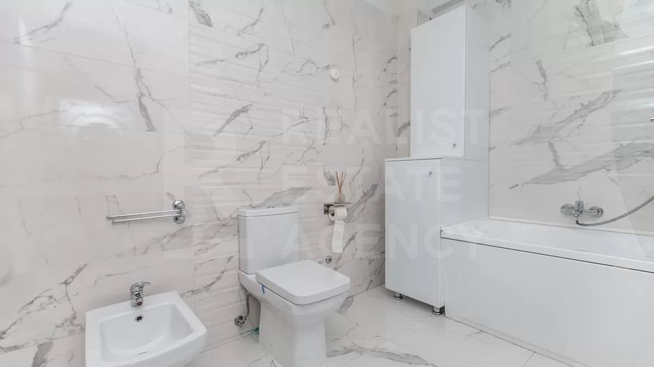 Chirie, apartament, 2 camere, str. Lev Tolstoi, Centru - Poză 8