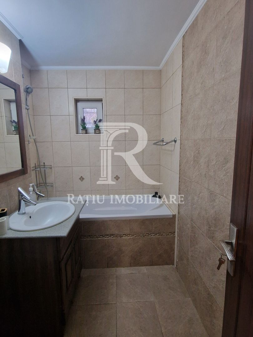 Apartament cu 3 camere | Parcare | Sfantul Apostol Andrei | Oradea - Poză 13