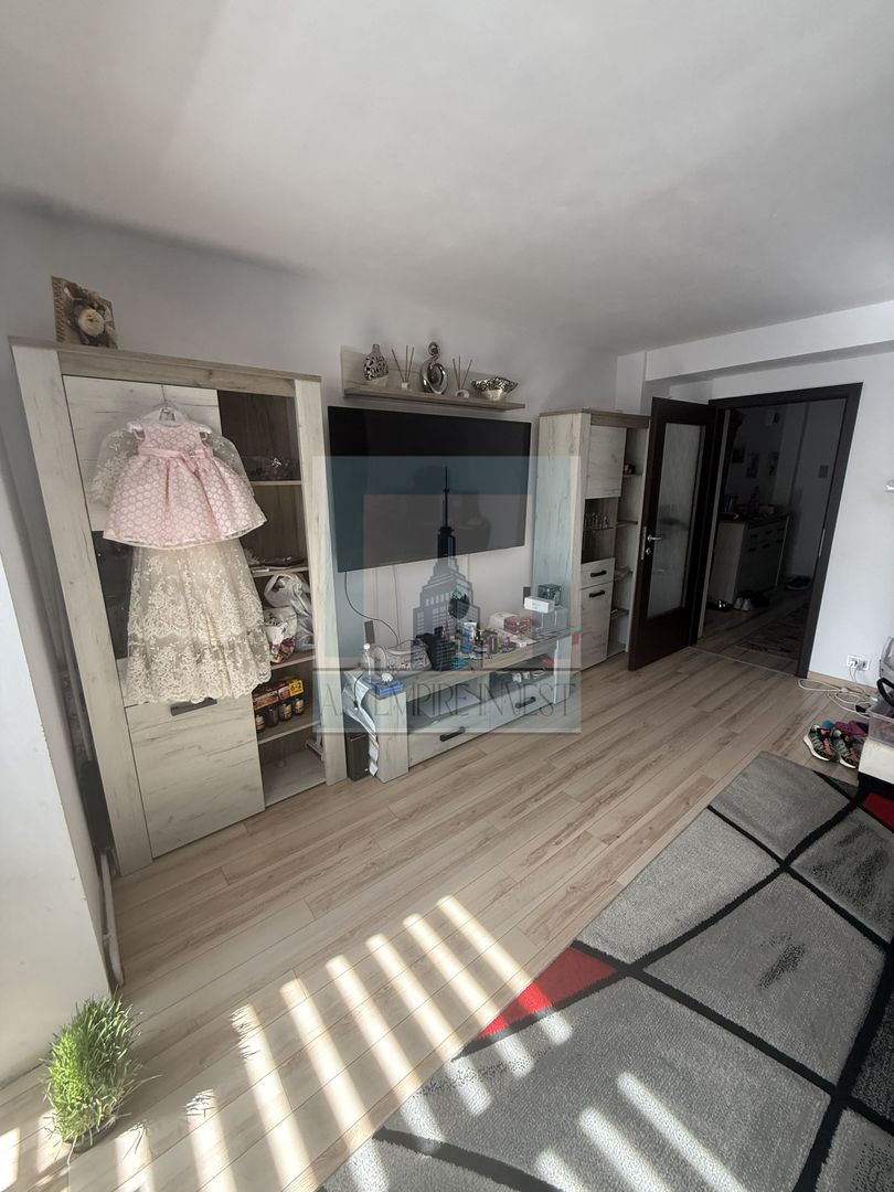 Apartament 3 camere , 84 mp utili,2 bai,2 balcoane-zona Astra - Poză 1