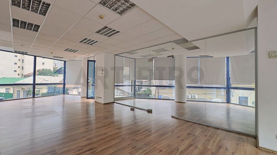 Zero comision, 260mp birouri cu depozitare, Victoriei, 7' metrou - Poză 2