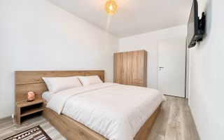 Apartament 2 camere decomandat cu loc de parcare și boxă Kasper Coresi - Poză 3