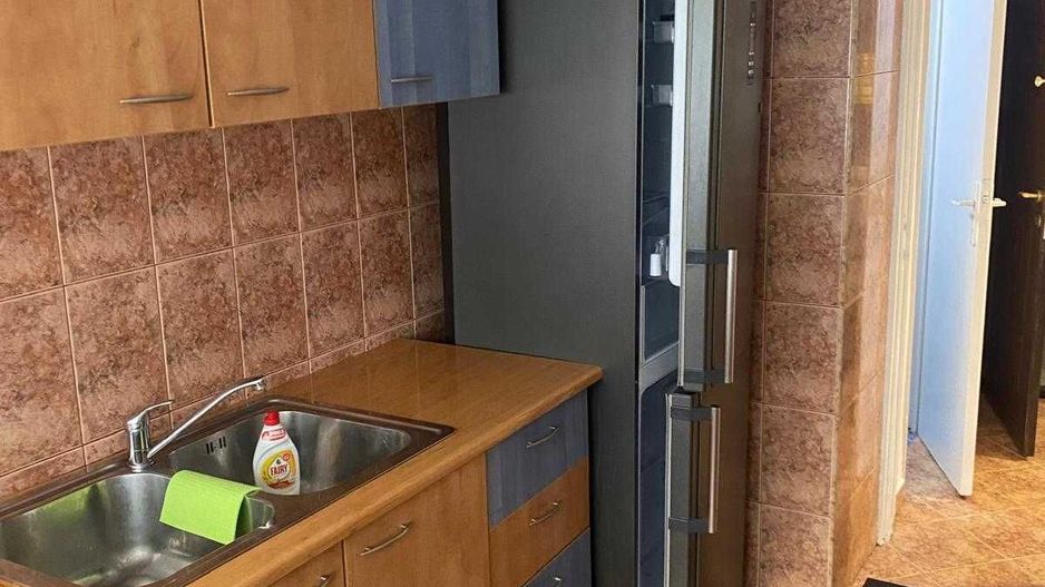 Apartament spatios cu trei camere, zona Iancului - Poză 5
