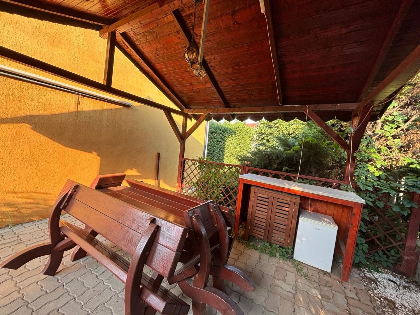 Vila deosebita aproape de padure - Poză 34