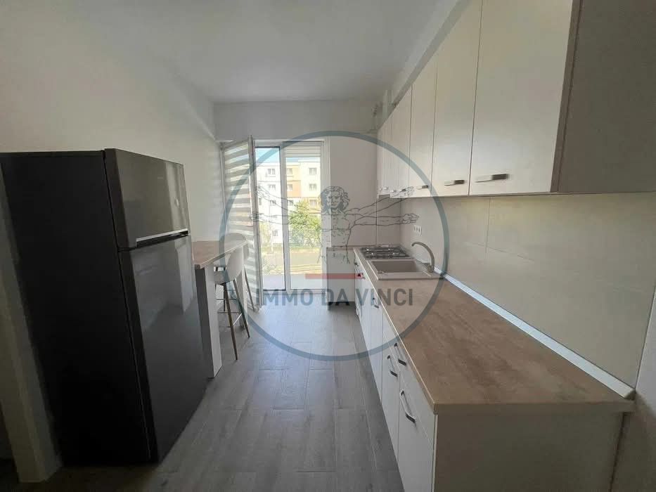 Apartament 3 camere de inchiriat - Poză 3