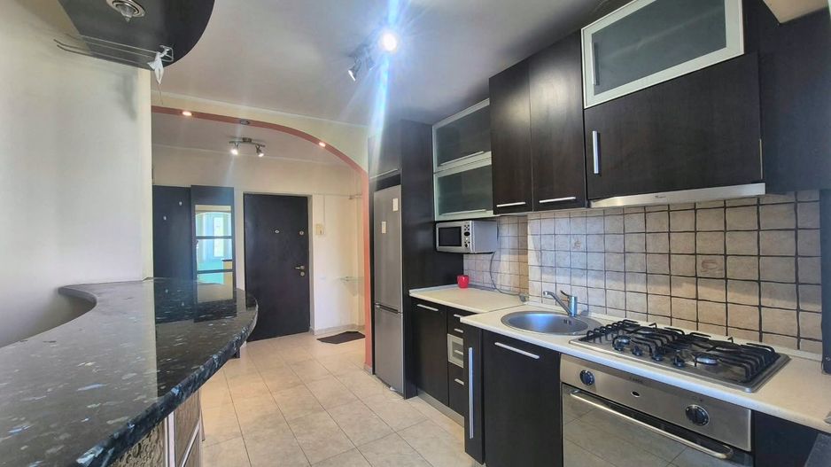 Centru Civic, 2 camere cu loc de parcare, ideal si pentru studenti - Poză 8
