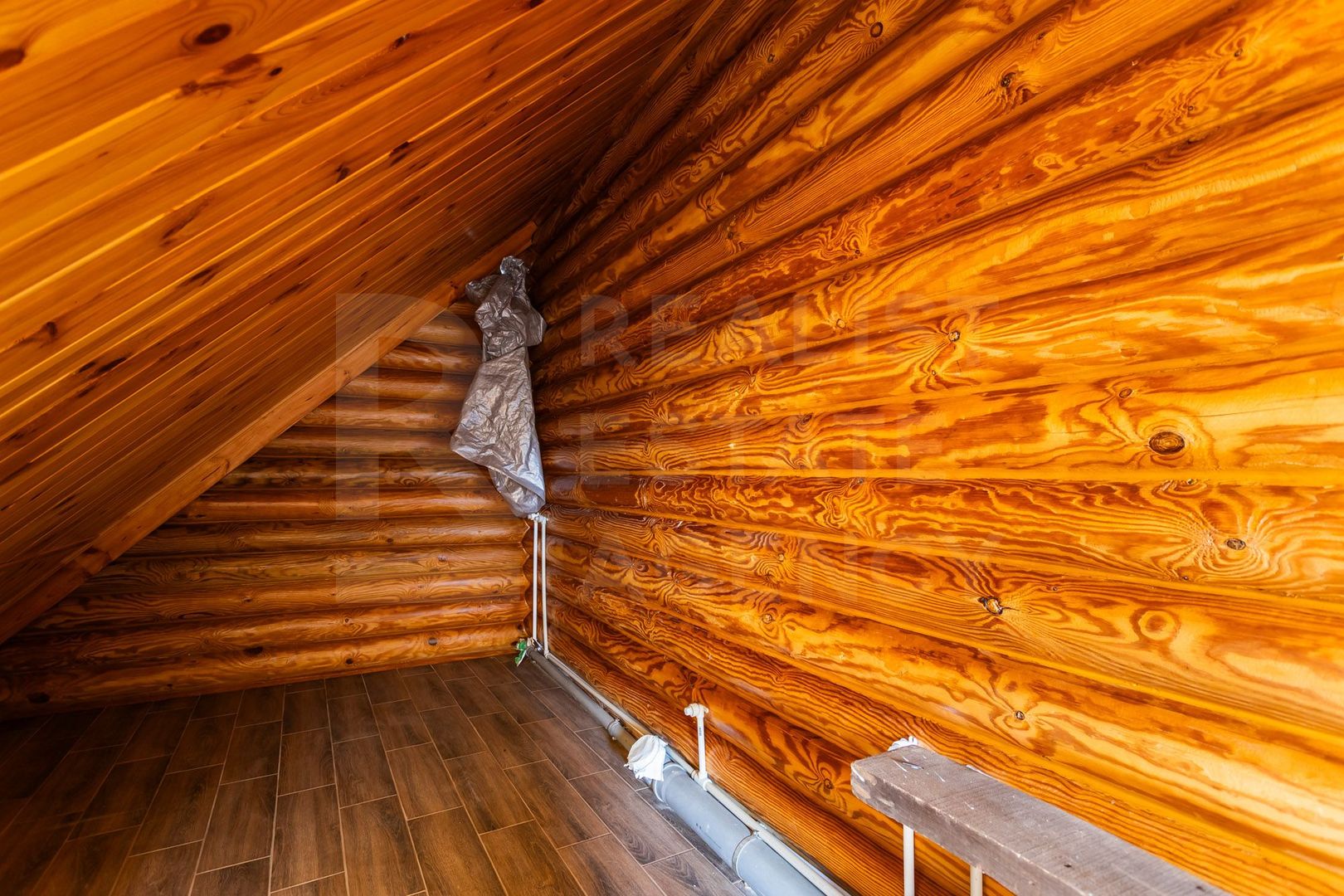 Vânzare, casă, 9 camere, satul Mîndra, r-nul Călărași. - Poză 33