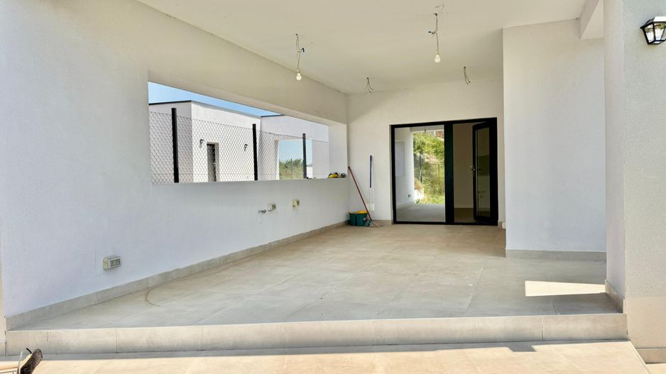 VILA 4 CAMERE - CORBEANCA - 227MP - COMISION 0% - Poză 10