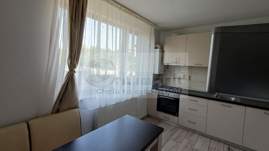 Casă 4 camere – 115 mp, cu teren 100 mp – Valea Adanca-850 Euro - Poză 6