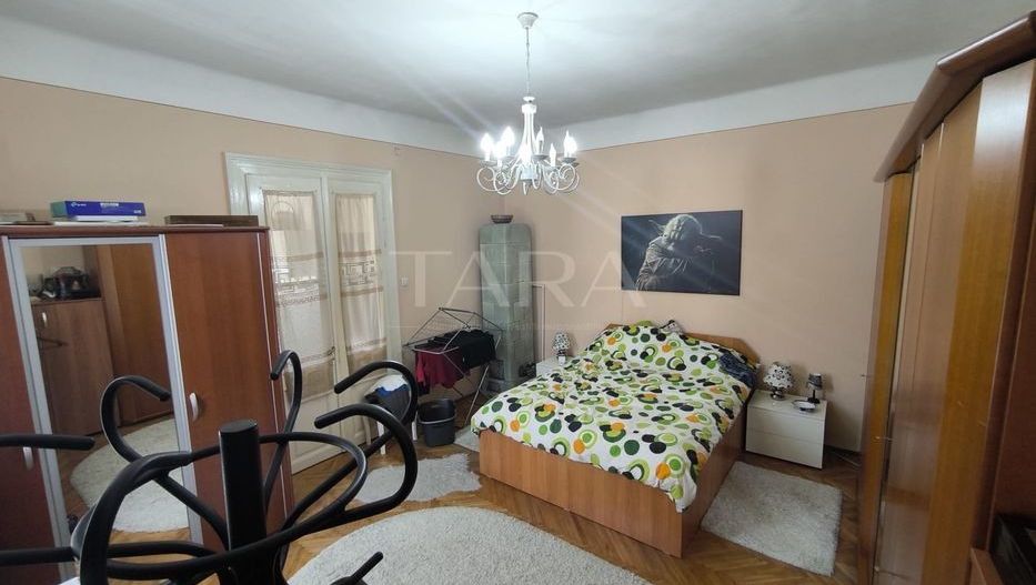 Apartament cu pivniță, mansardă și teren în curte comună. Central Cluj - Poză 6