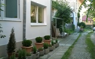 Apartament 2 camere, ideal pentru investitie cat si pentru locuinta, zona Semicentrala! - Poză 10