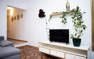 Apartament 3 camere | Curte | Modern | Renovat | Central - Poză 14