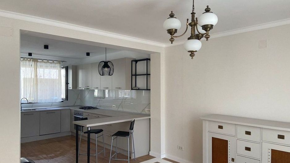 Inchiriere vila 4 camere | Pipera-Porsche Nord | 2 locuri de parcare - Poză 6