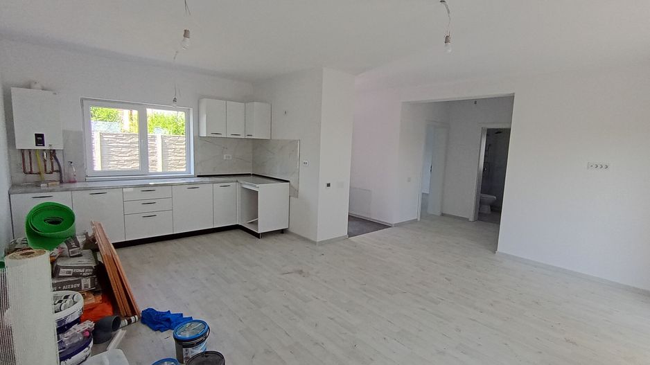 Sanandrei Duplex pe parter, Finalaziat, Buc Mobilata - Poză 6