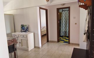 Apartament 3 camere | Balcon | 64 MPU | Decomandat | Lazaret - Poză 9