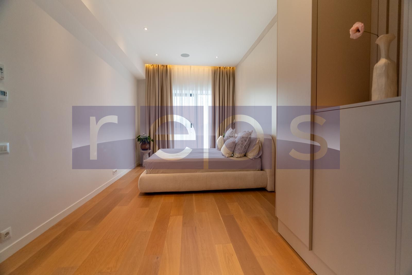 VANZARE APARTAMENT 3 CAMERE 100MP | ONE VERDI | ULTRAFINISAT | PARCARE - Poză 14