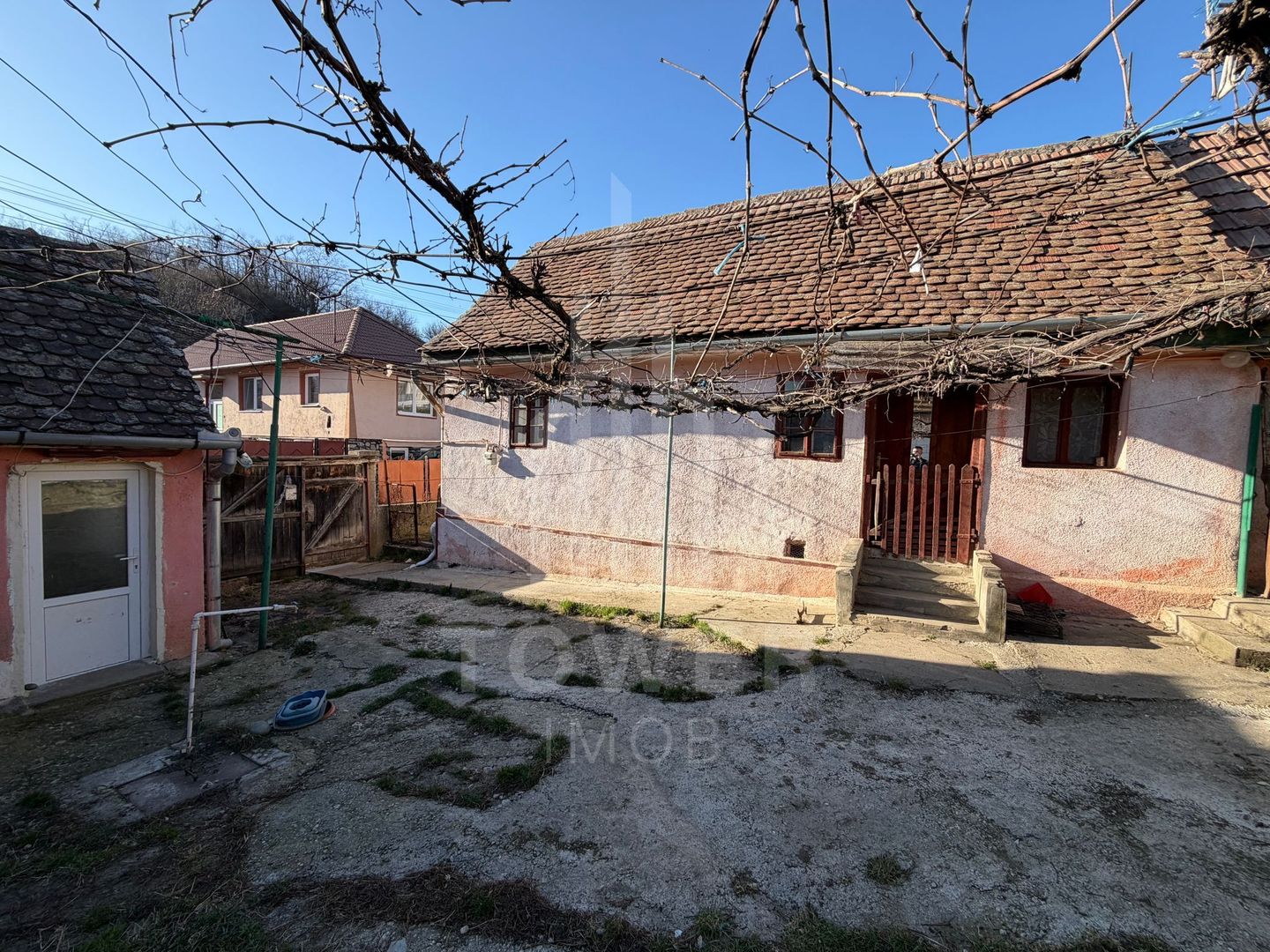 Casă de vânzare în Ocna Sibiului – oportunitate de investiție - Poză 3