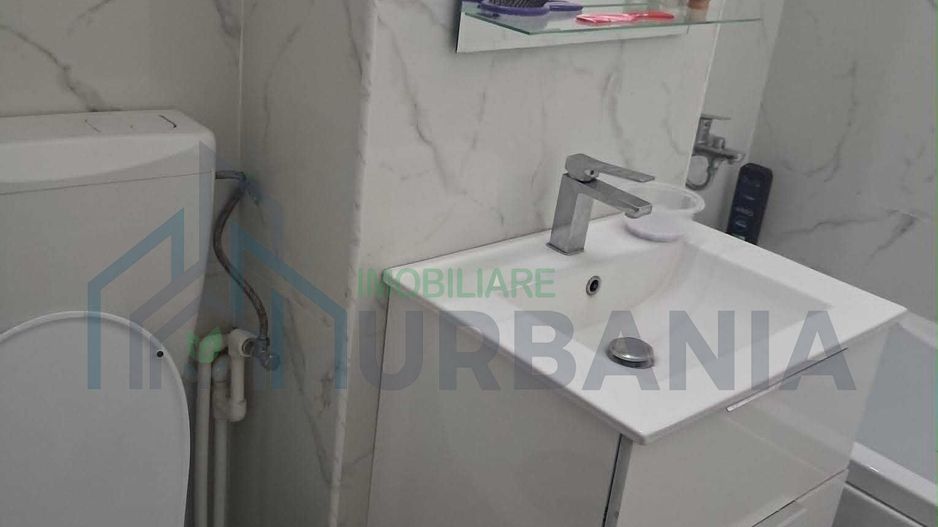 Apartament 3 camere decomandat, parter inalt, zona Mircea cel Bătrân, Iași – renovat - Poză 2