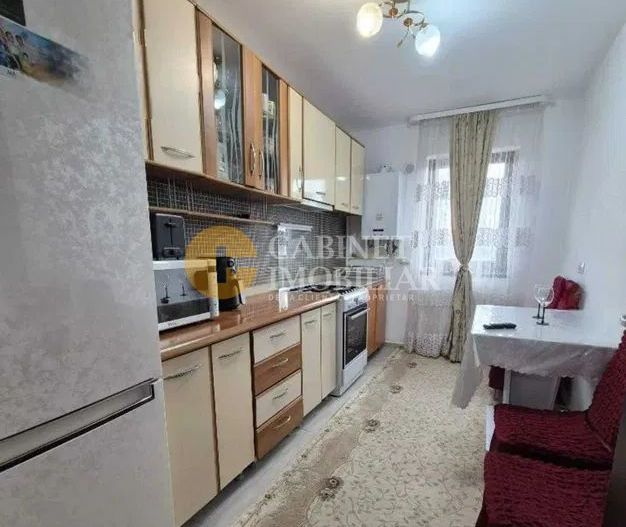 3 Camere Decomandat  Bloc Nou + Loc De Parcare -Cug - Poză 1
