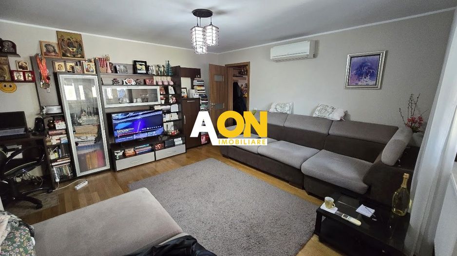 Apartament 2 Camere Renovat si Mabilat - Poză 2