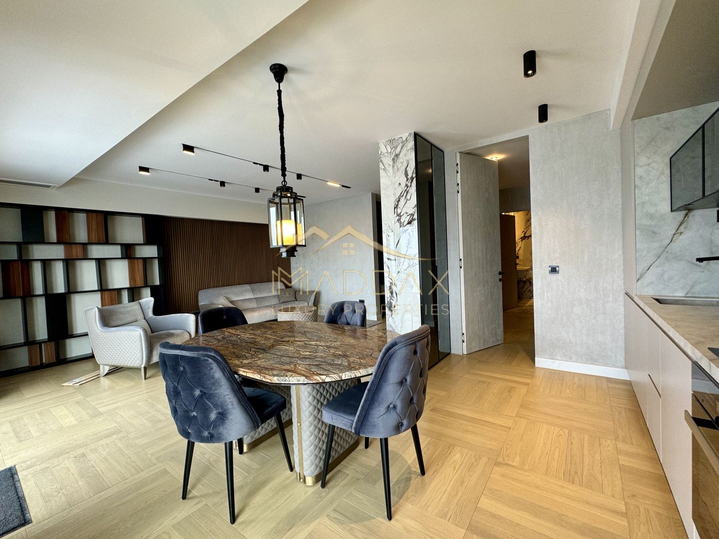 Apartament cu 4 camere *188.48mp*// Herastrau - Cartierul Francez - Poză 1