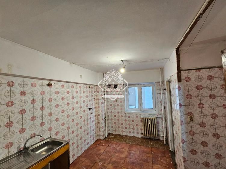 Apartament 4 camere | Romana - Dorobanti | Bloc reabilitat 1980 - Poză 3
