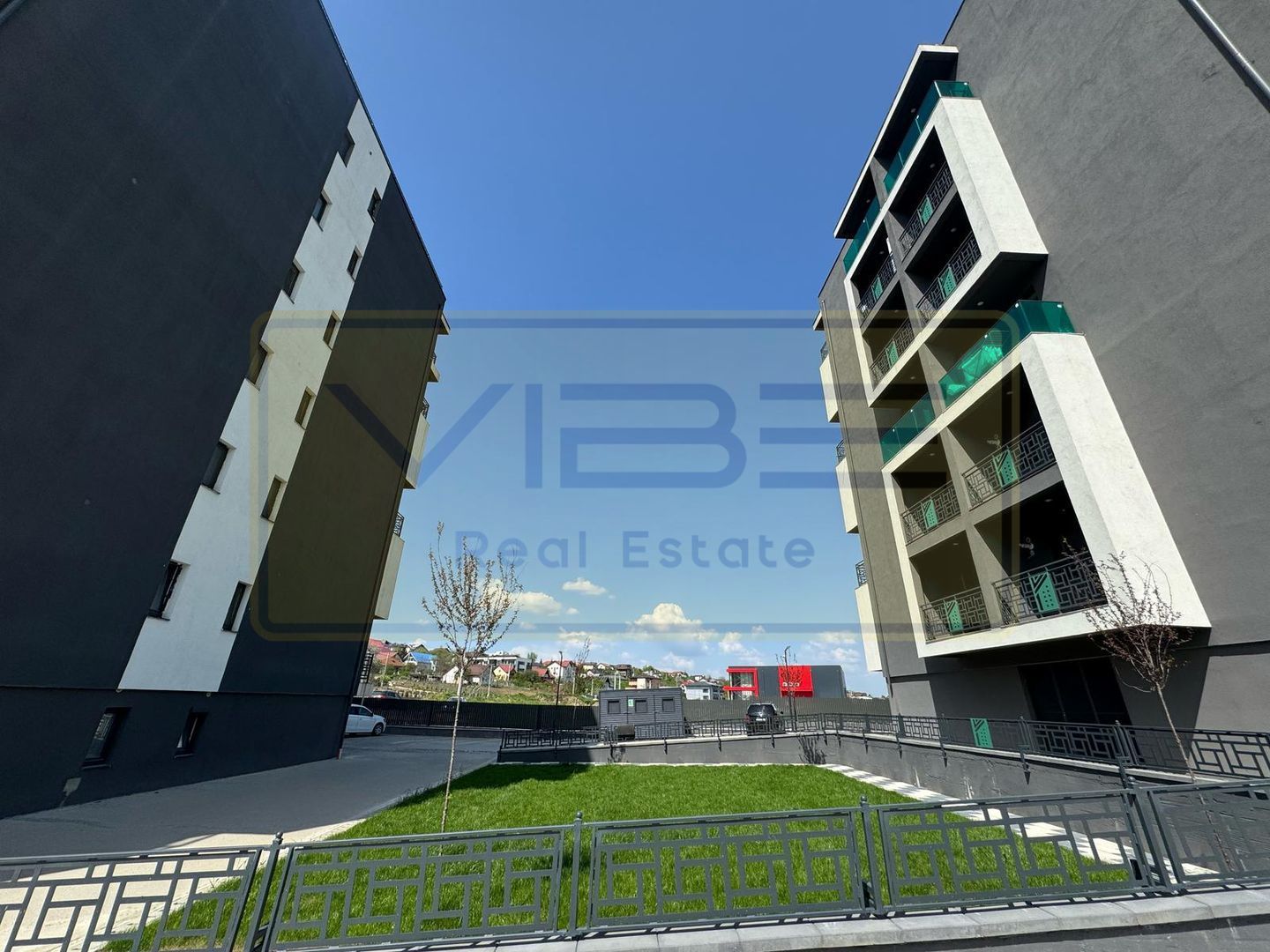 Apartament 2 camere+parcare subterana Bucium-Mega Image - Poză 17