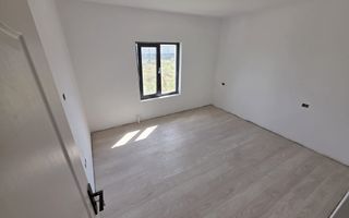 Casa 3 dormitoare-2 bai-Living si bucatarie-Damila-Selgros - Poză 4