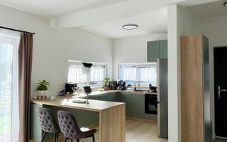 Apartament 2 camere,  51 mp, gradina, parcare,  zona L. Merlin - Poză 2