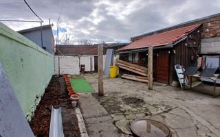 🏡 Casă Individuală în Zonă Centrală | Curte Proprie - Poză 23