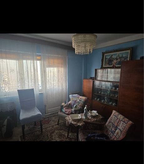 Vand apartament cu 3 camere in Carpati 2 - Poză 5