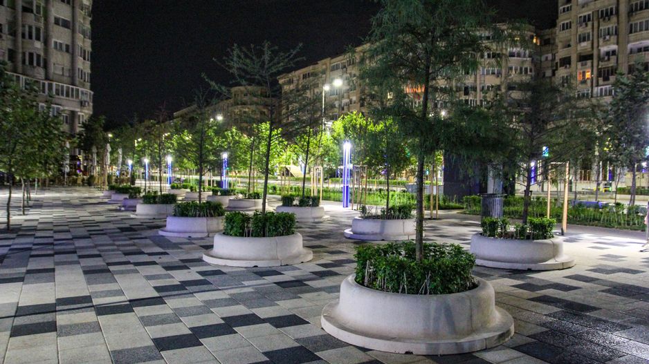 Vanzare Spatiu Comercial || Bulevardul Decebal || Piata Alba Iulia || 240 MP - Poză 9