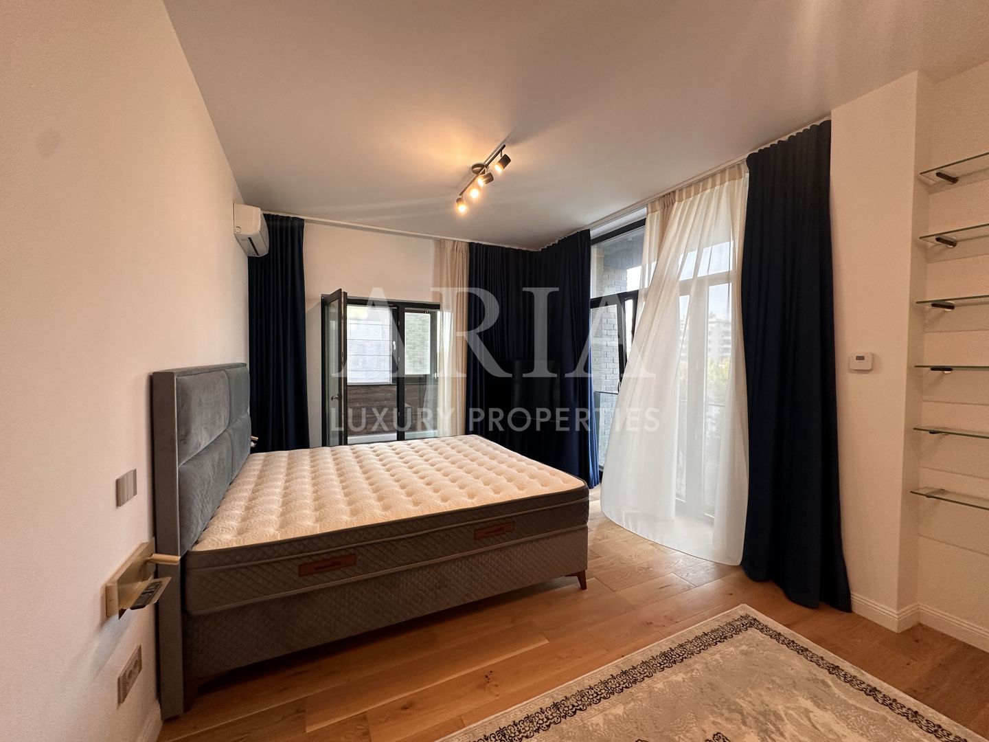 BELAIR LAKE - Penthouse duplex - LAKEFRONT - - Poză 21