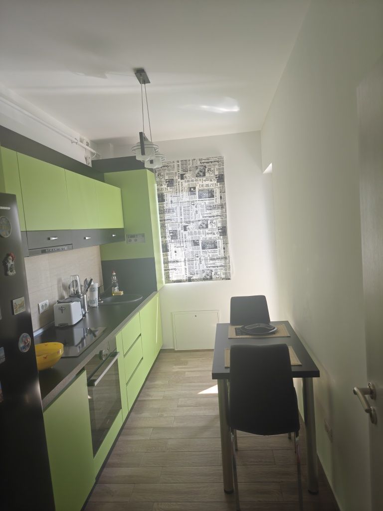 partament 3 camere, zona Buziașului, lângă noul stadion, complet mobilat și utilat - Poză 4
