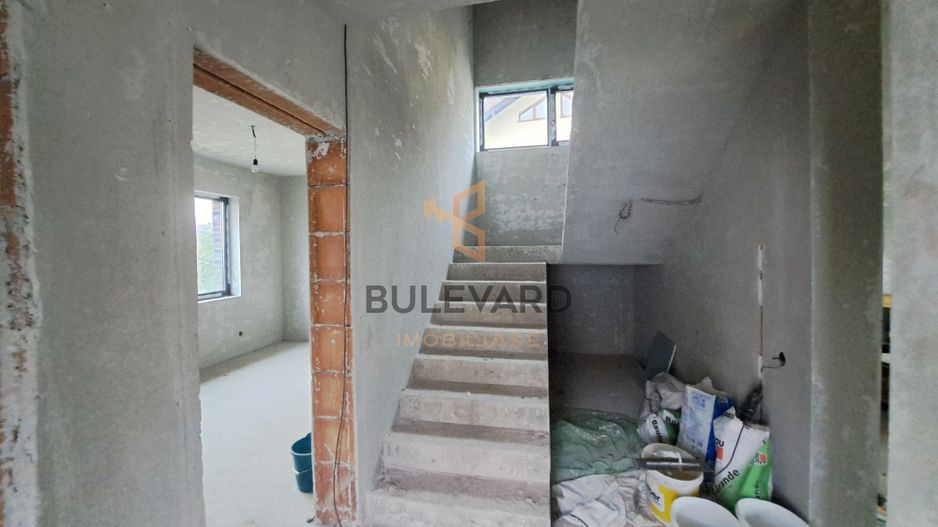 Casa individuala in cartierul Borhanci! - Poză 9